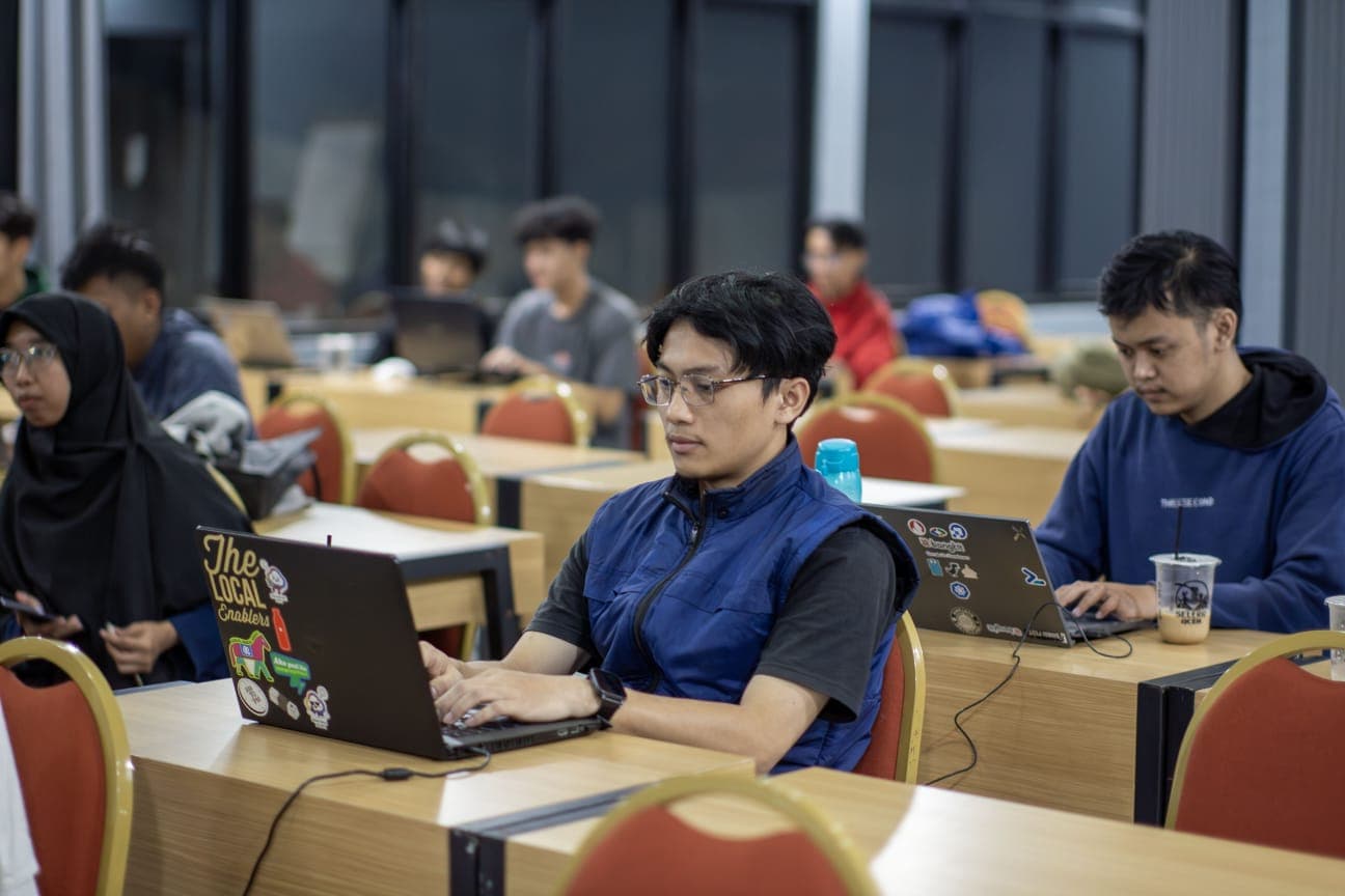 Membuat Website Masjid: Ikhtiar Sedekah Skill di Lailatul Coding